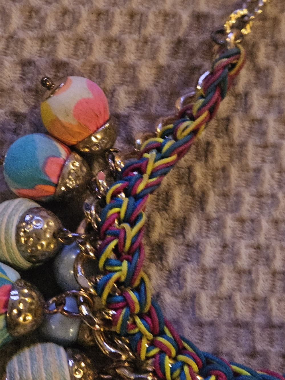 Lilly Pulitzer Fabric Necklace colorful beaded - Picture 4 of 4